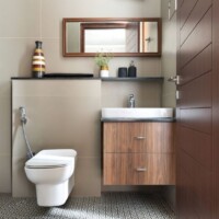 luxury bathroom with furnished floor